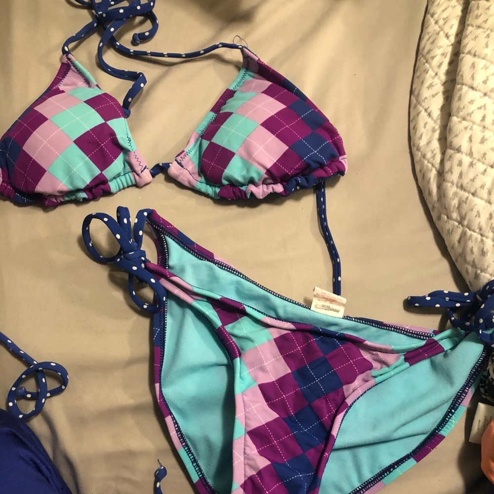 Bathing suit